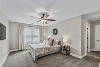 1404 Stewart Creek Rd, Murfreesboro, TN 37129