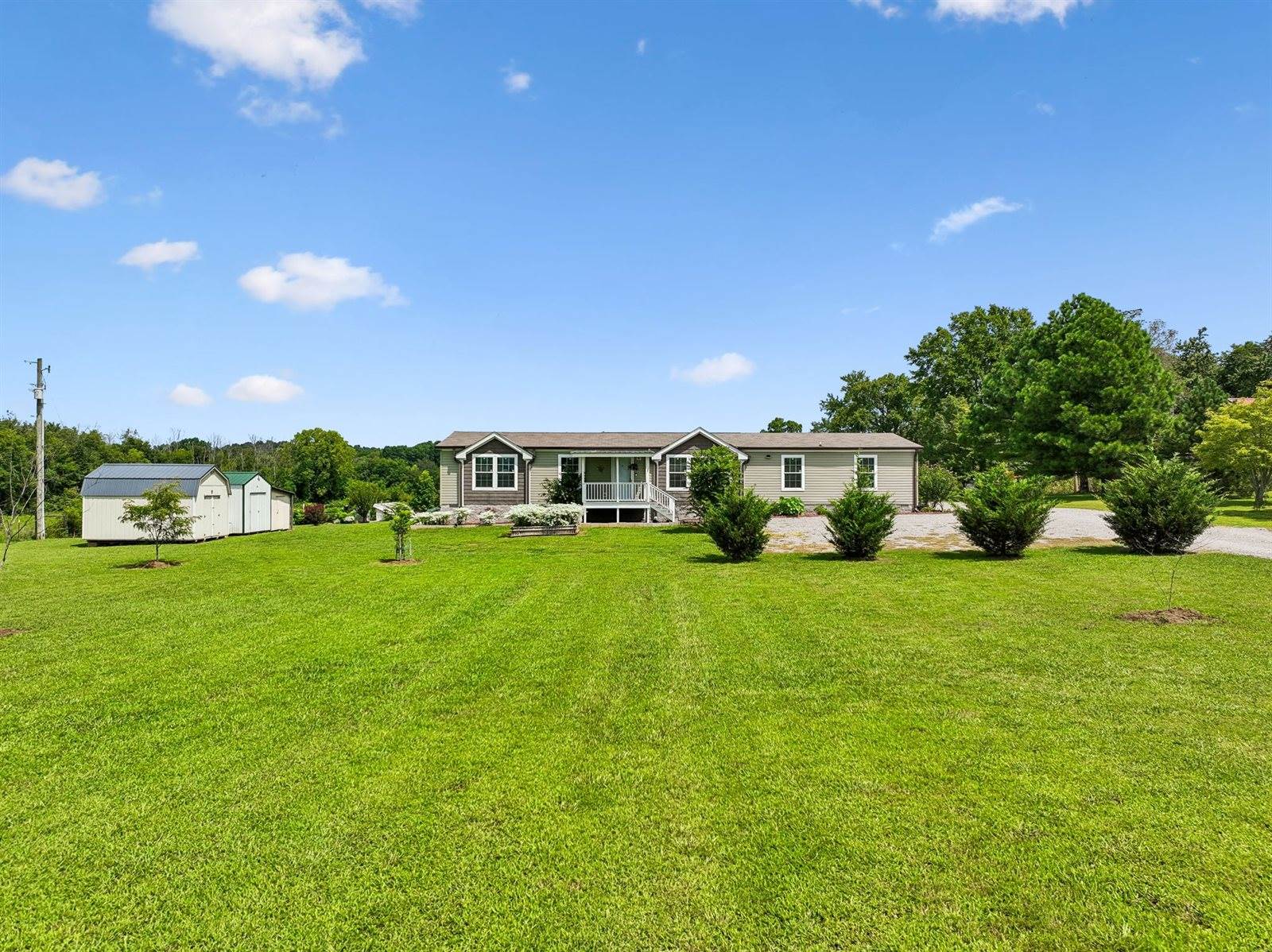 475 Edwards Rd, Lebanon, TN 37090