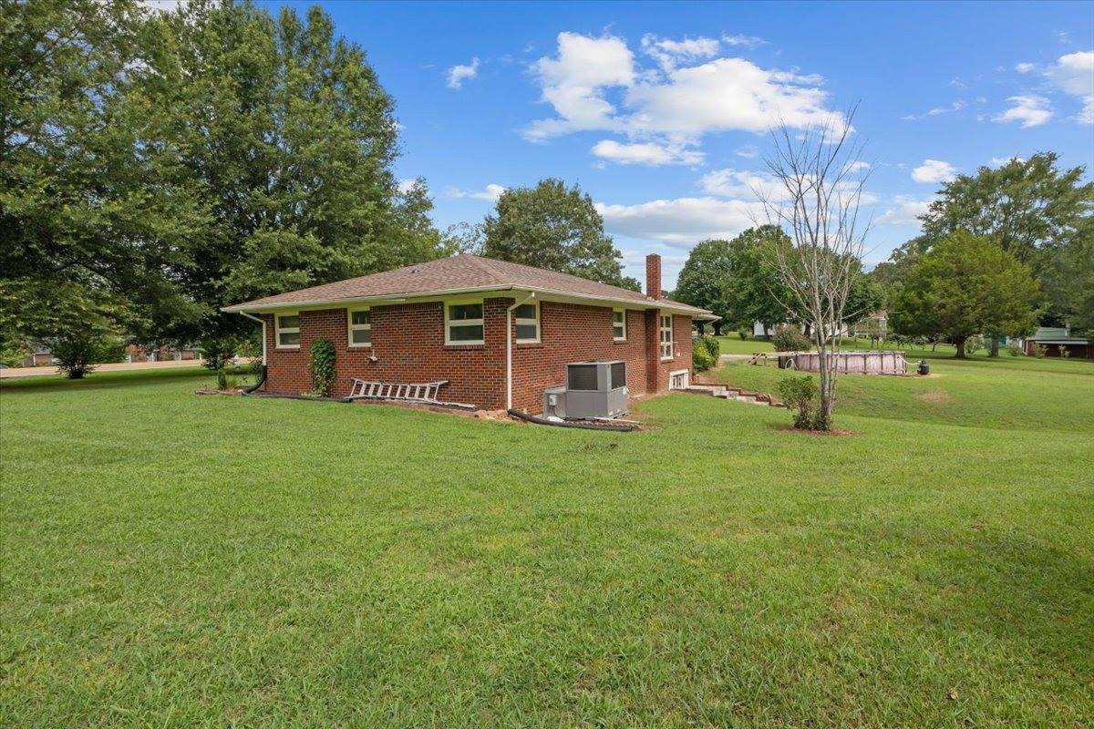 4670 Highway 69A, Camden, TN 38320
