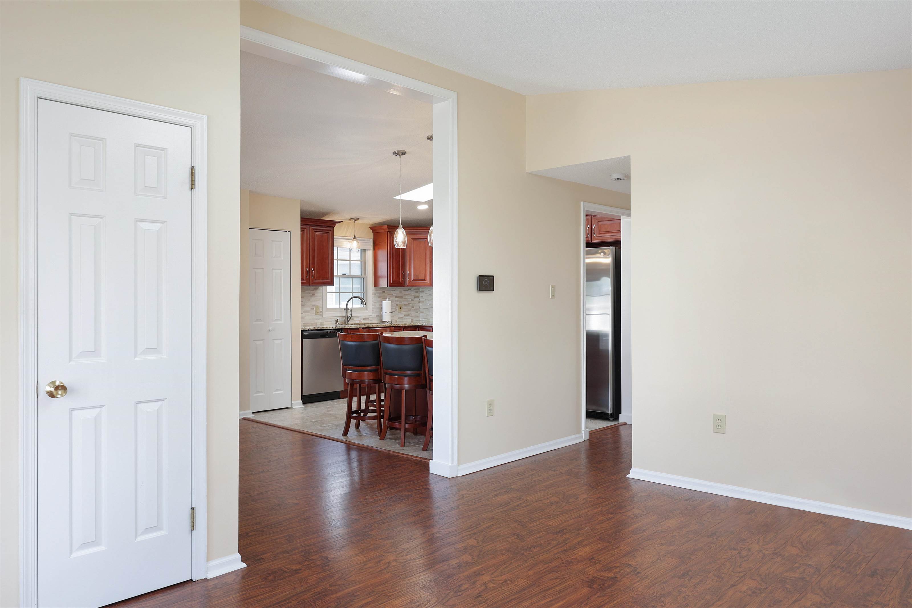 16 Pine Tree Lane, Manalapan, NJ 07746