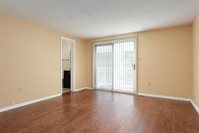 16 Pine Tree Lane, Manalapan, NJ 07746