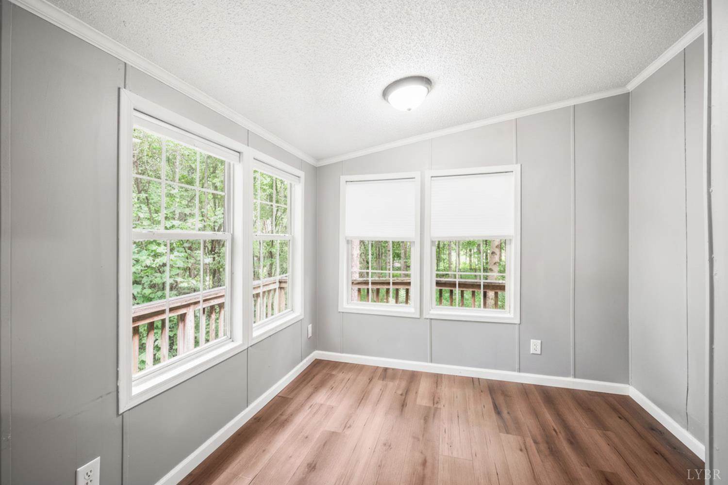 1097 Winn Drive, Moneta, VA 24121