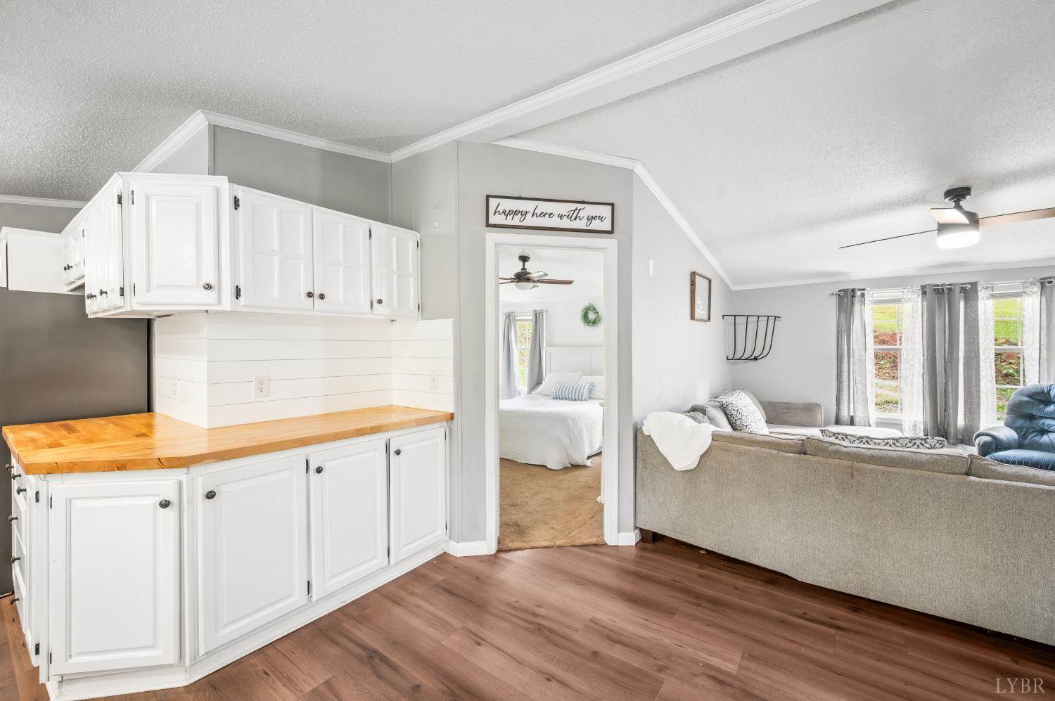 1097 Winn Drive, Moneta, VA 24121