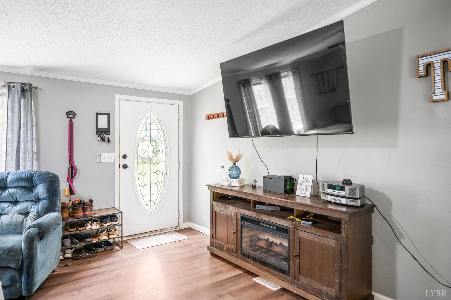 1097 Winn Drive, Moneta, VA 24121