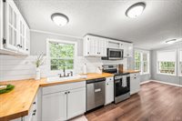 1097 Winn Drive, Moneta, VA 24121