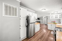 1097 Winn Drive, Moneta, VA 24121