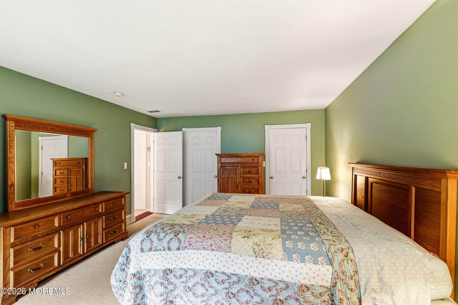 7 Dove Mill Cres, Jackson, NJ 08527