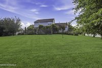 7 Dove Mill Cres, Jackson, NJ 08527