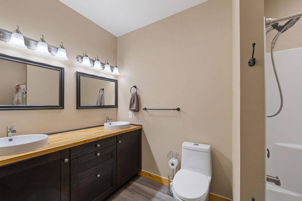 200 Langhorst Court, Moose Lake, MN 55767
