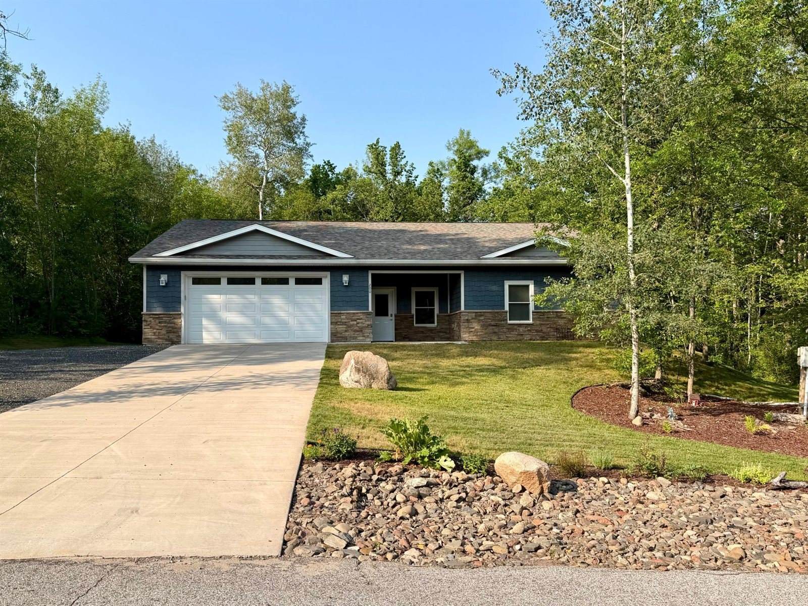 200 Langhorst Court, Moose Lake, MN 55767