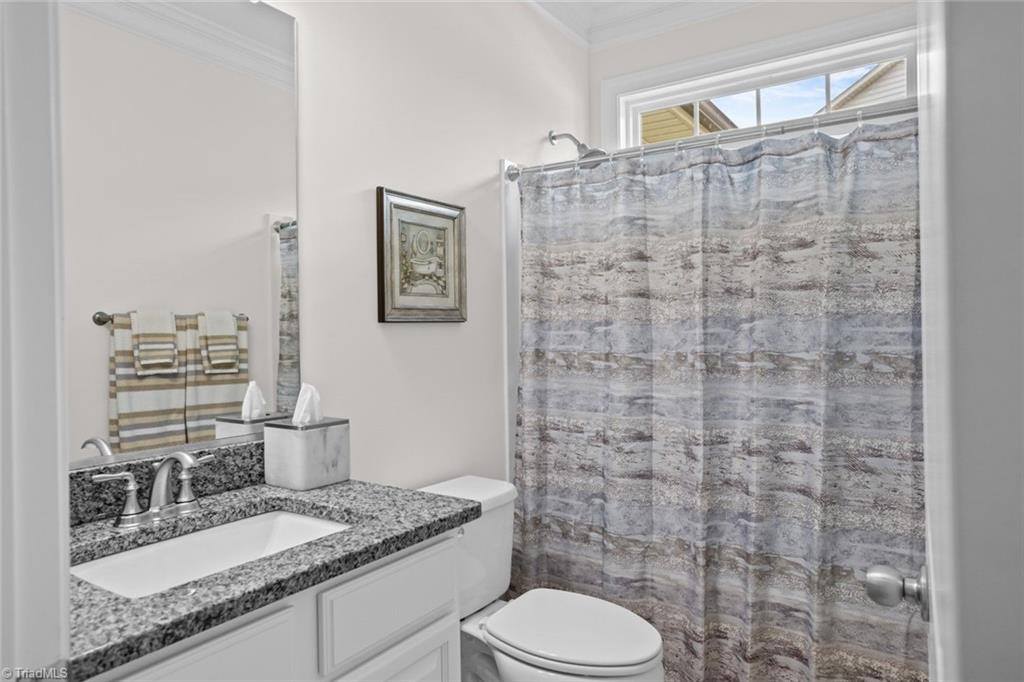 1240 United Court, Winston-Salem, NC 27103