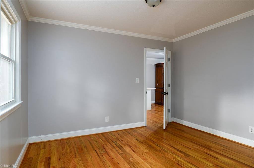 112 Delta Street, Lexington, NC 27295