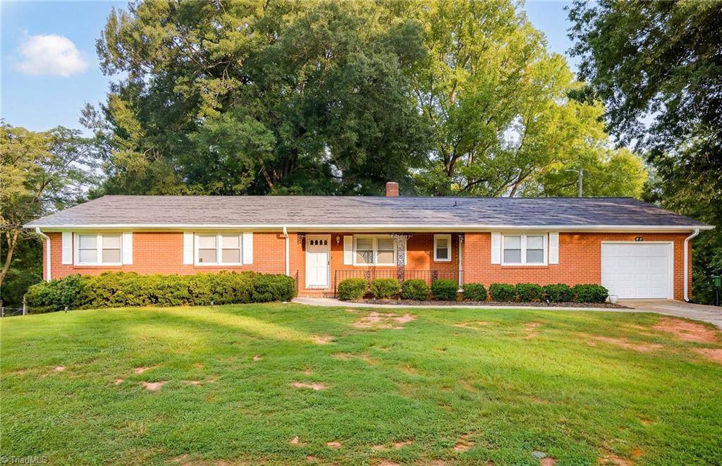 112 Delta Street, Lexington, NC 27295
