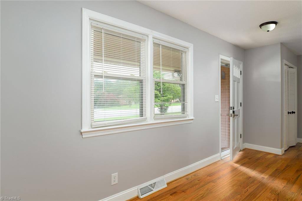 112 Delta Street, Lexington, NC 27295