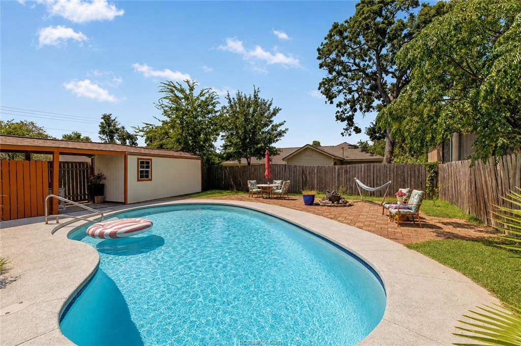 2735 Sandy Circle, College Station, TX 77845