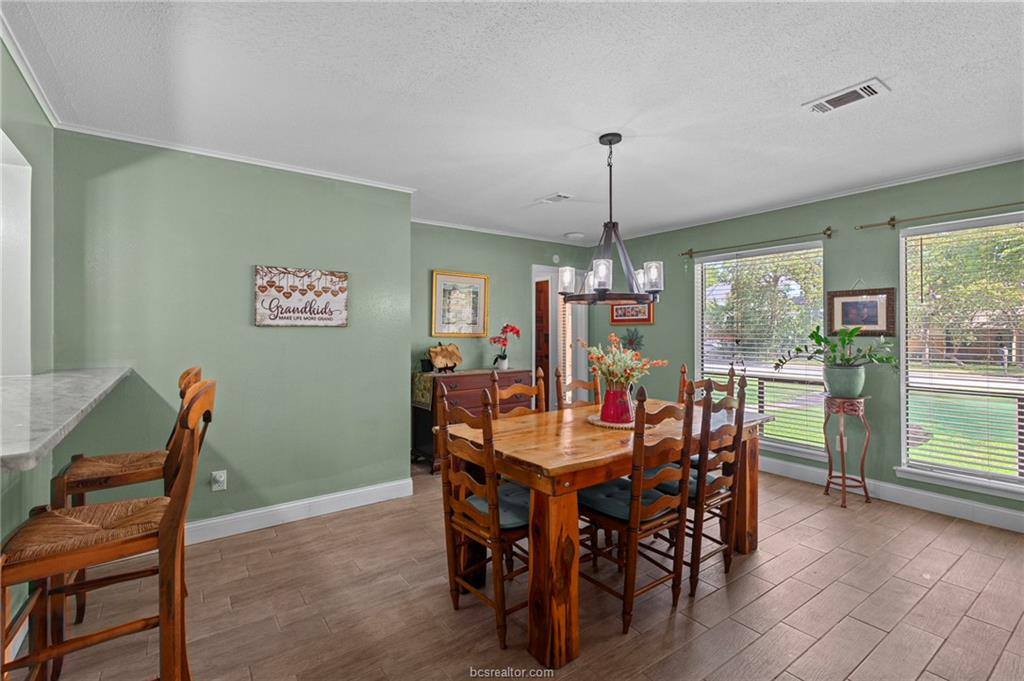 2735 Sandy Circle, College Station, TX 77845