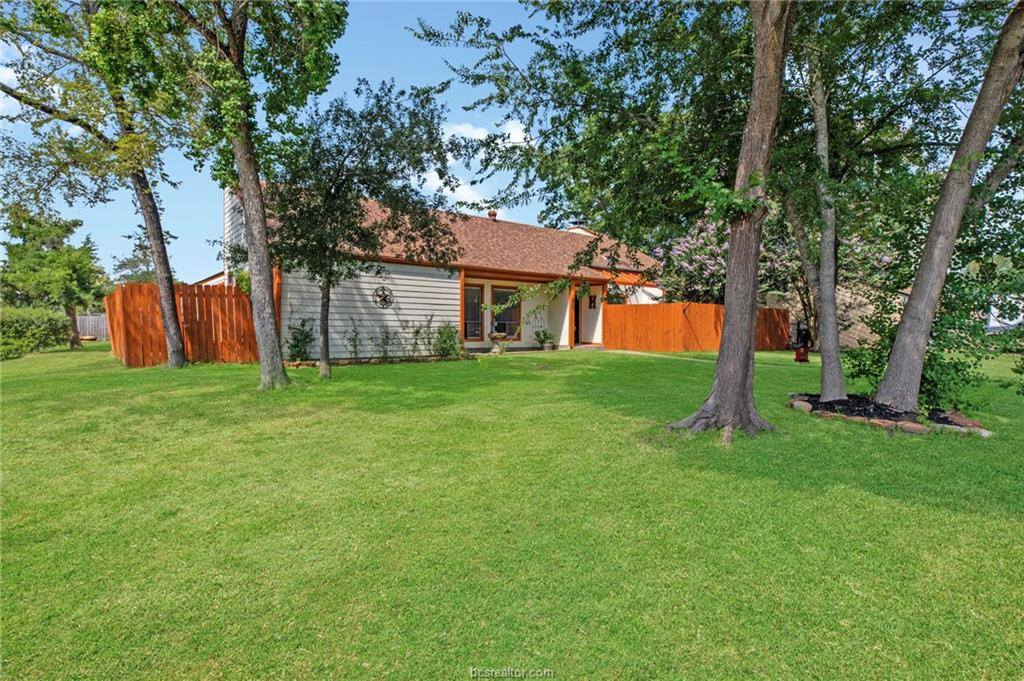 2735 Sandy Circle, College Station, TX 77845