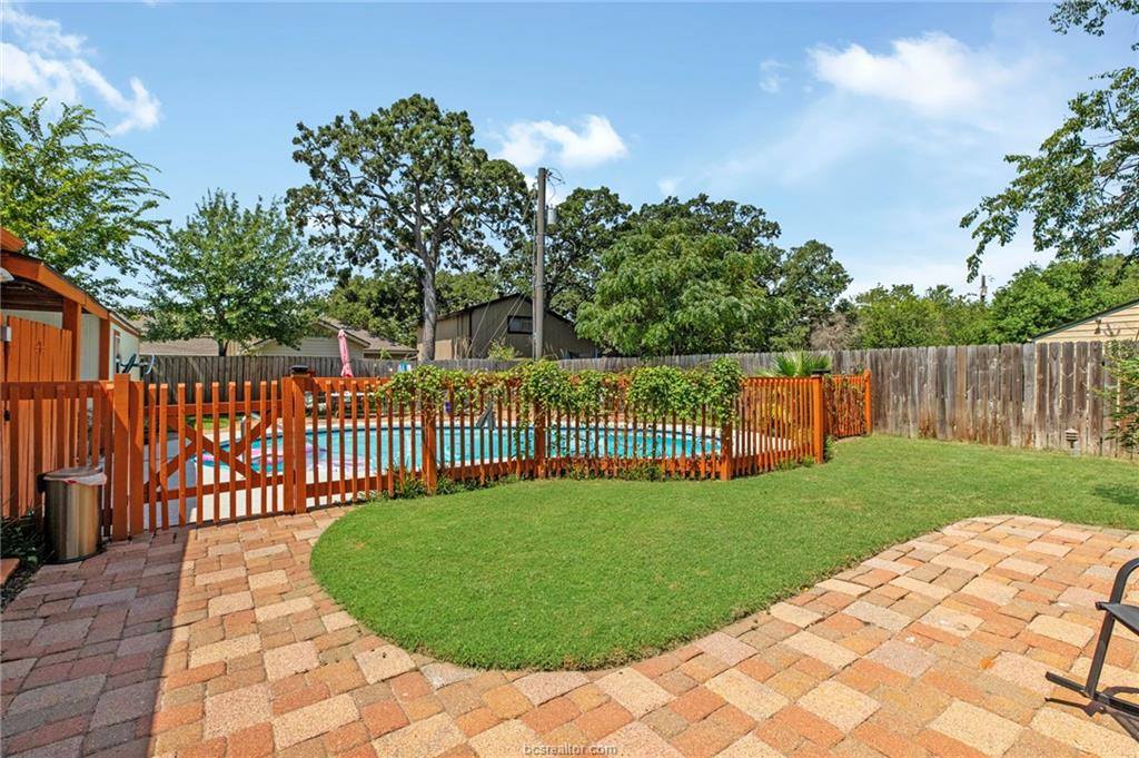 2735 Sandy Circle, College Station, TX 77845