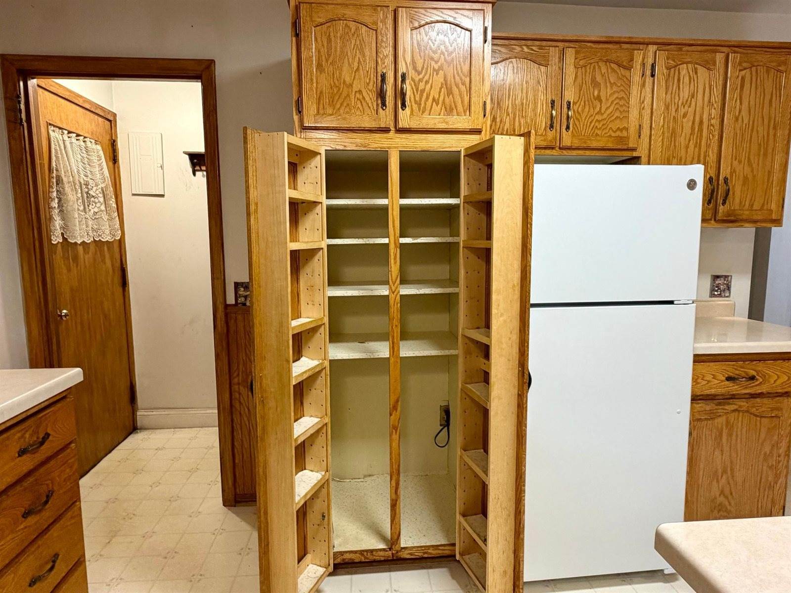 4618 South Arrowhead Lane, Moose Lake, MN 55767