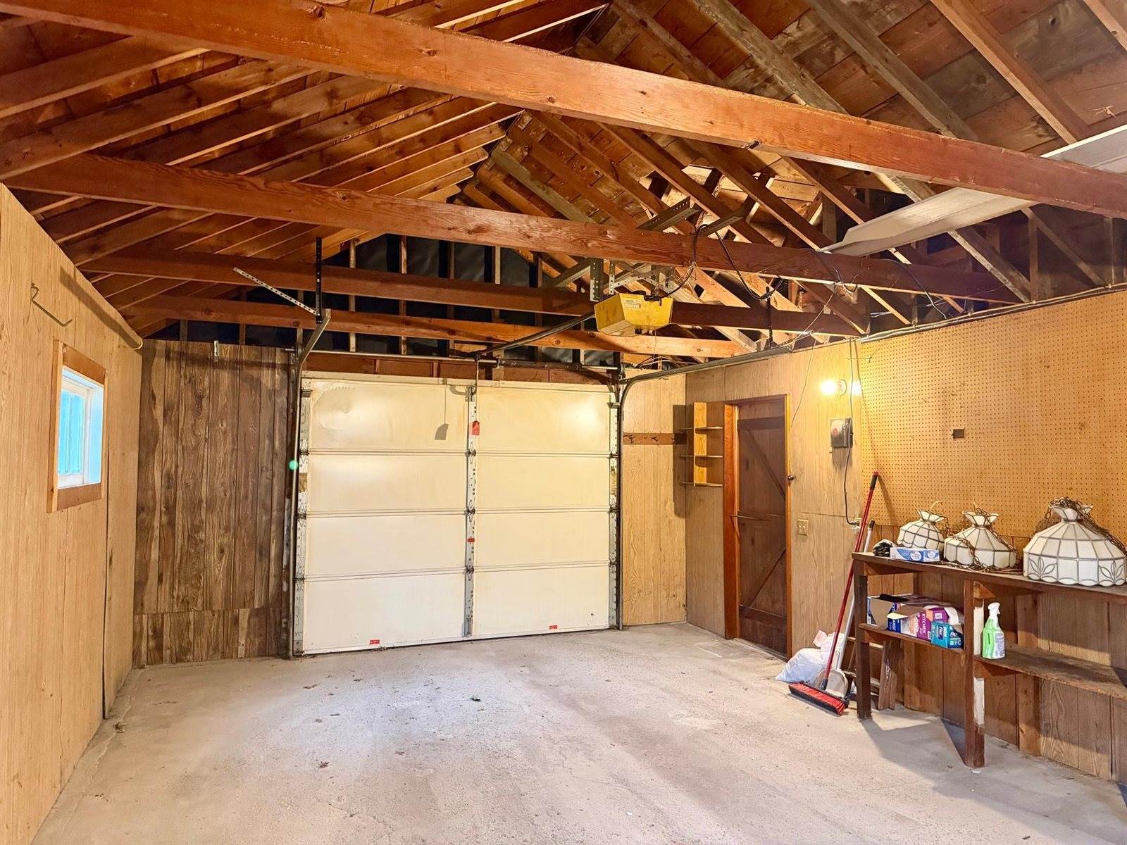 4618 South Arrowhead Lane, Moose Lake, MN 55767