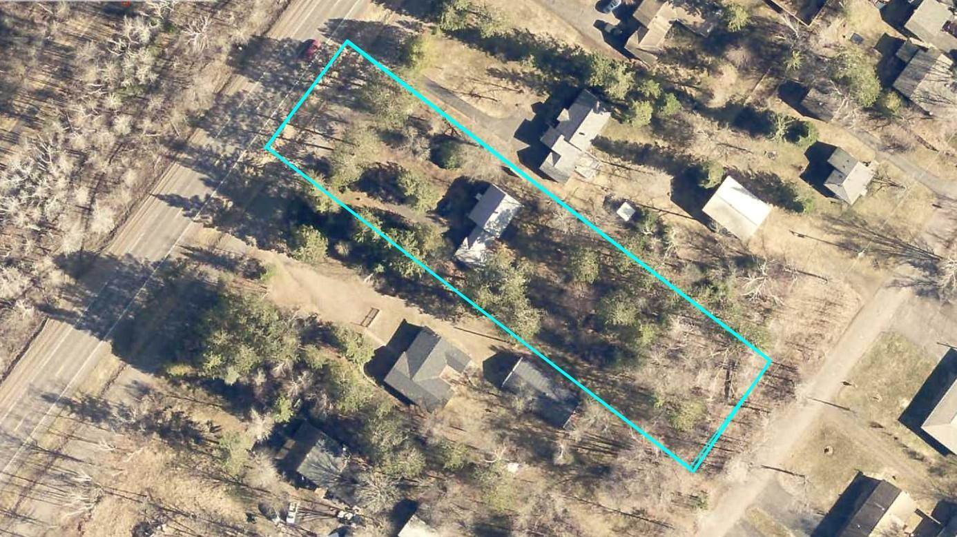 4618 South Arrowhead Lane, Moose Lake, MN 55767