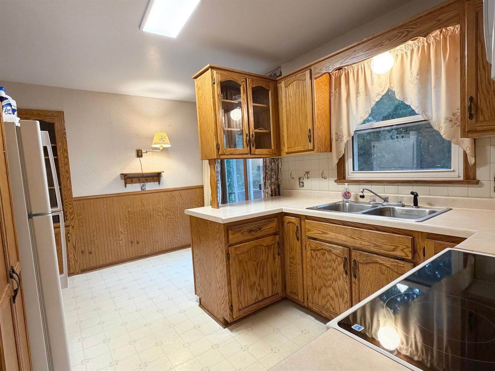 4618 South Arrowhead Lane, Moose Lake, MN 55767