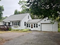 4618 South Arrowhead Lane, Moose Lake, MN 55767