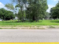 1901 Locust St, Terre Haute, IN 47807