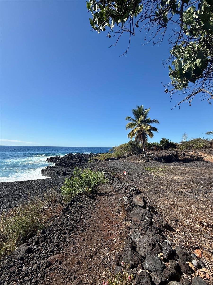 EA RD, Captain Cook, HI 96704