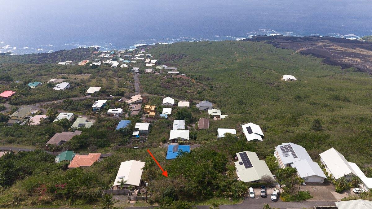 EA RD, Captain Cook, HI 96704
