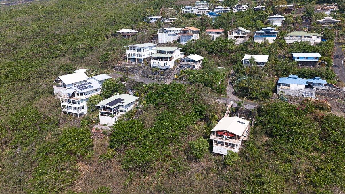 EA RD, Captain Cook, HI 96704