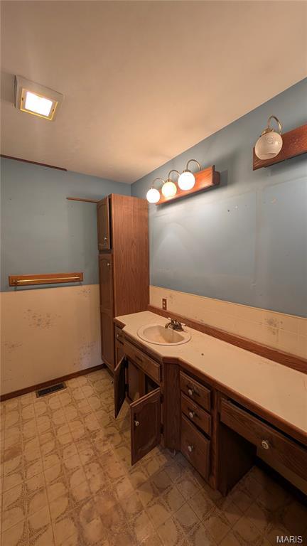 12352 West Highway 32, Salem, MO 65560