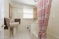 124 Princess Anne Drive, Freehold, NJ 07728