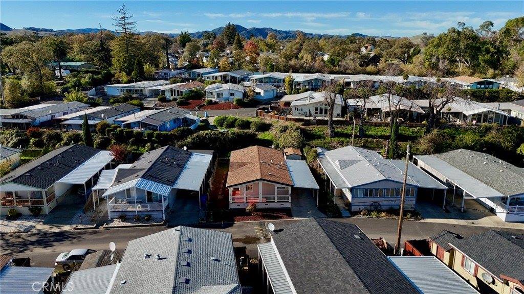 5830 Robin Hill, Lakeport, CA 95453