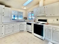 5830 Robin Hill, Lakeport, CA 95453