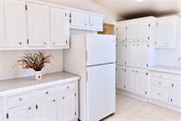 5830 Robin Hill, Lakeport, CA 95453