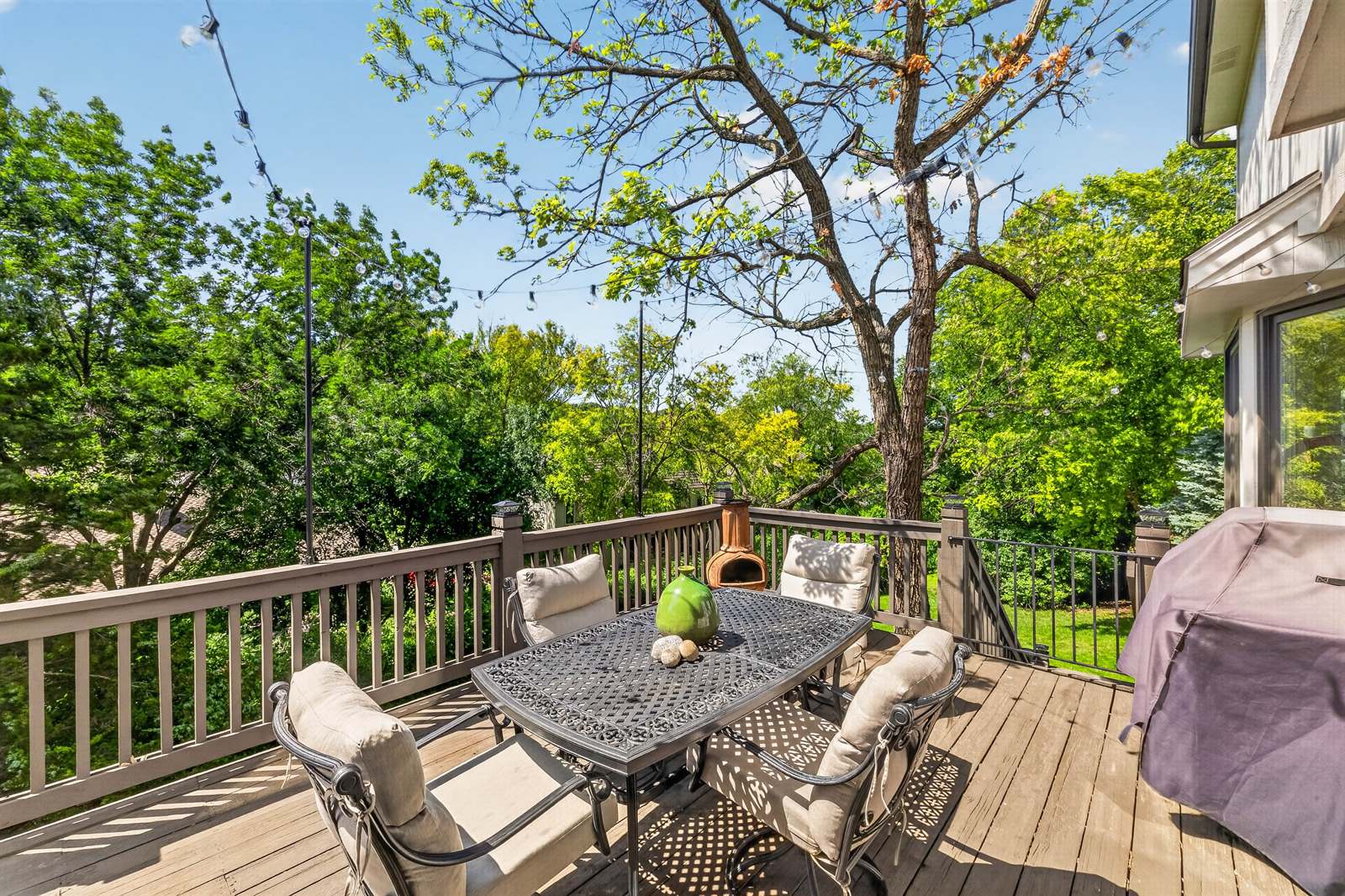 14605 W. 49th Terrace, Shawnee, KS 66216