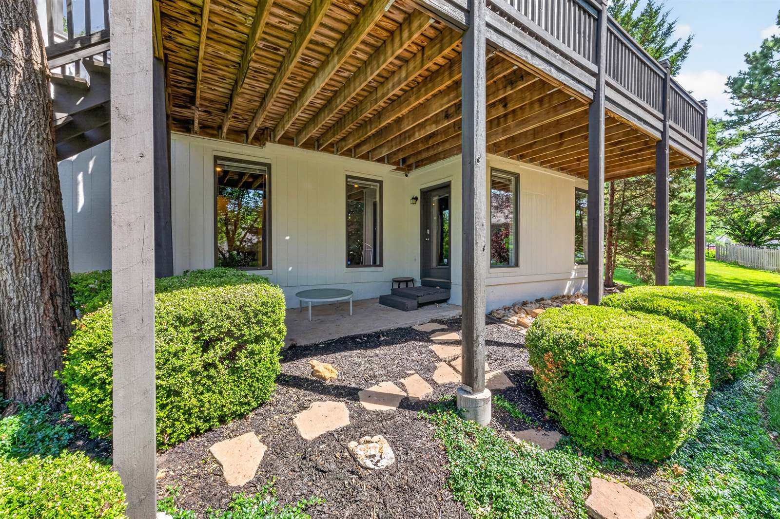14605 W. 49th Terrace, Shawnee, KS 66216