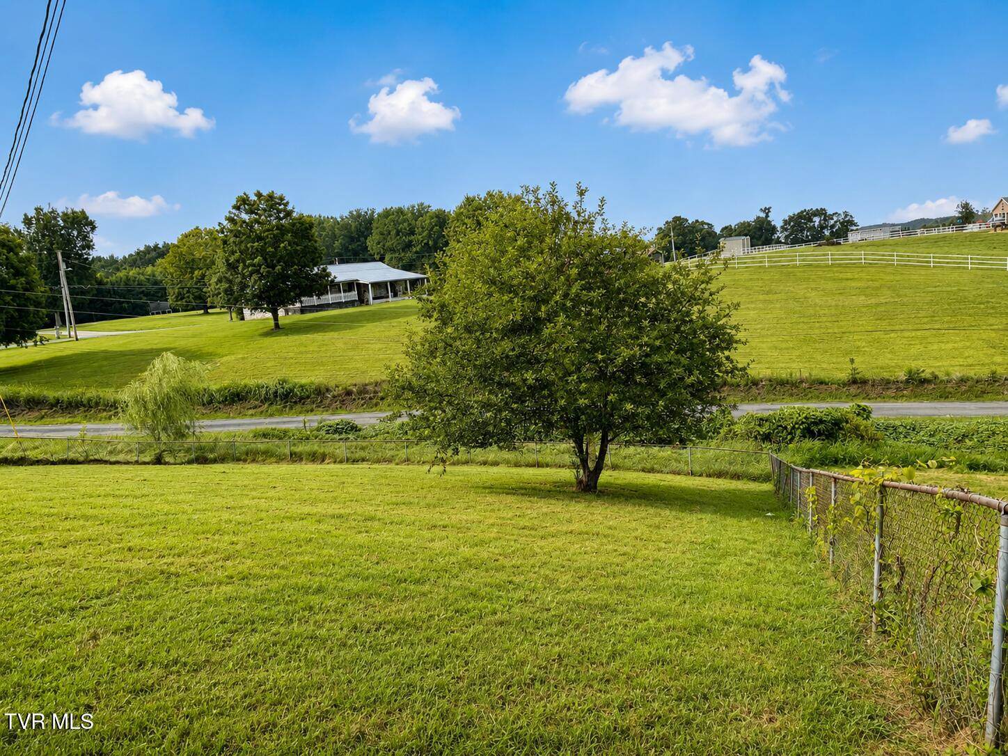 109 Hagood Drive, Rogersville, TN 37857