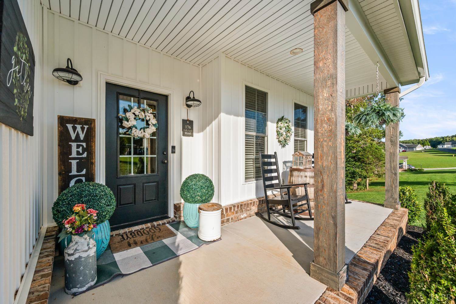 176 Ralls Apple Road, Madison Heights, VA 24572