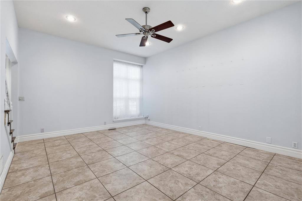 523 Ernest Drive, Clinton, MO 64735