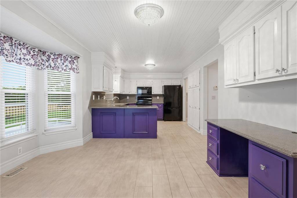 523 Ernest Drive, Clinton, MO 64735