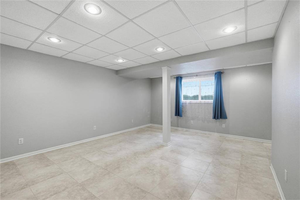 523 Ernest Drive, Clinton, MO 64735