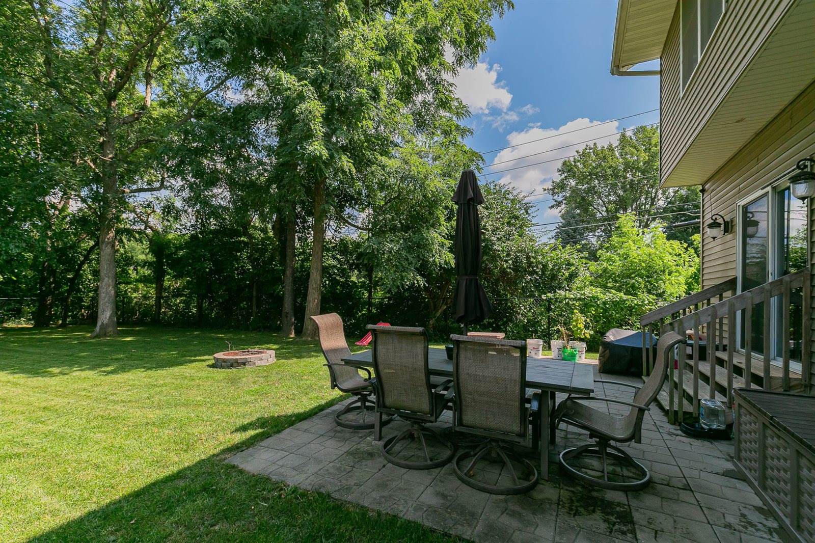 2986 16th Street Court, East Moline, IL 61244