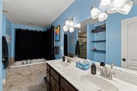 2986 16th Street Court, East Moline, IL 61244