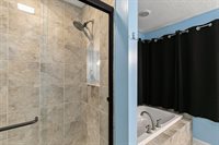 2986 16th Street Court, East Moline, IL 61244