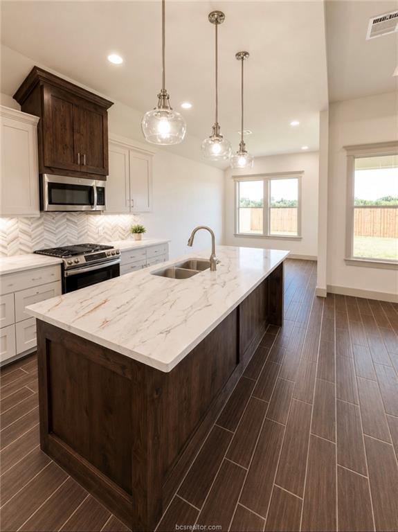2902 Orion Court, Bryan, TX 77808