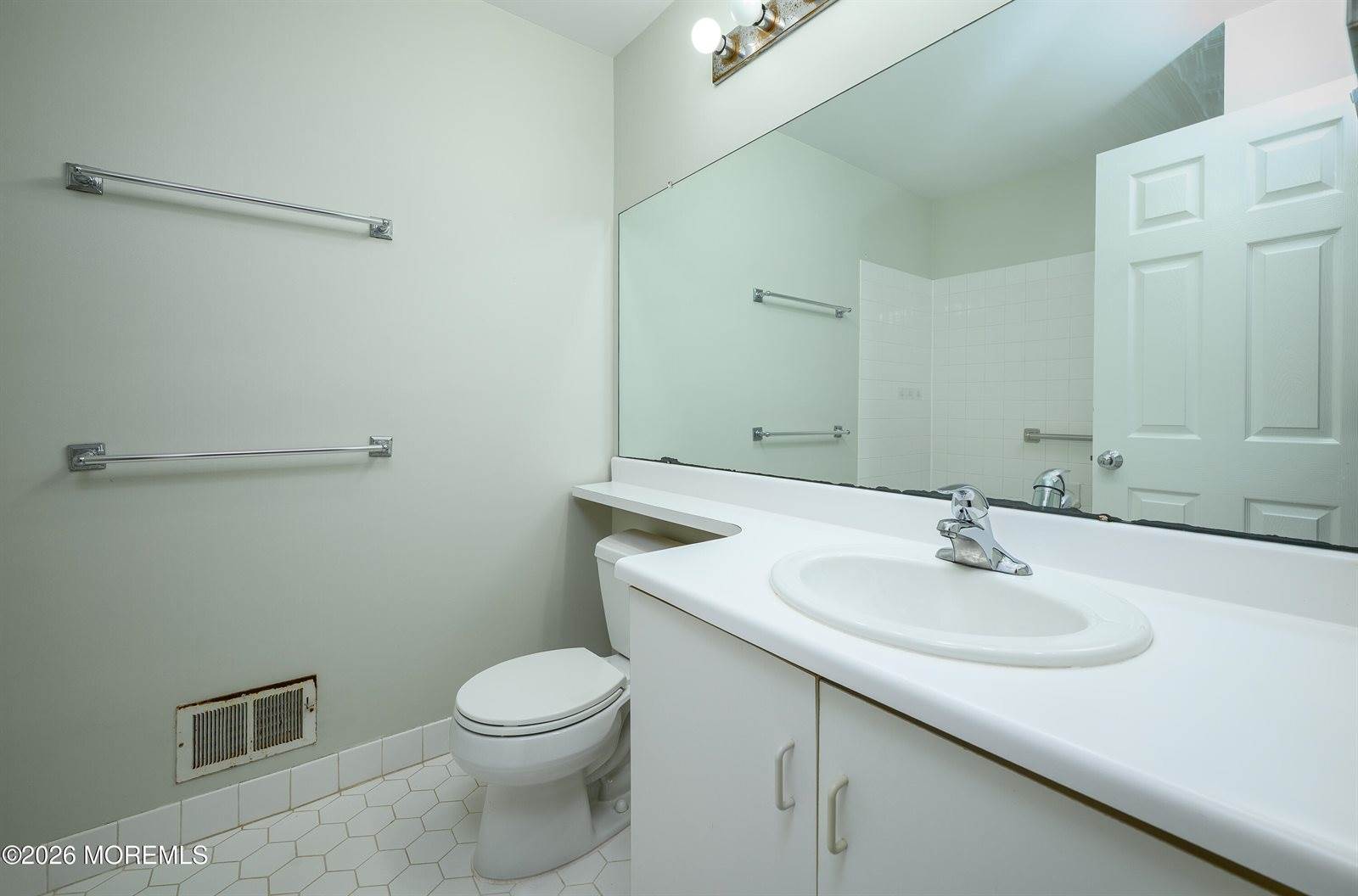 5 Charles Court, Ocean Township, NJ 07712