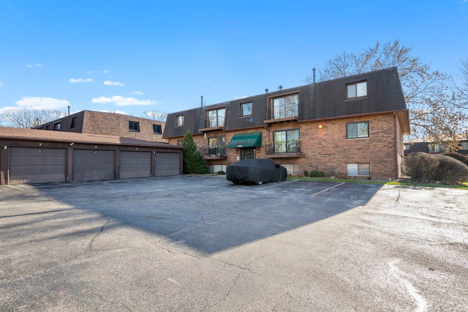 2501 26th Avenue Court, Rock Island, IL 61201