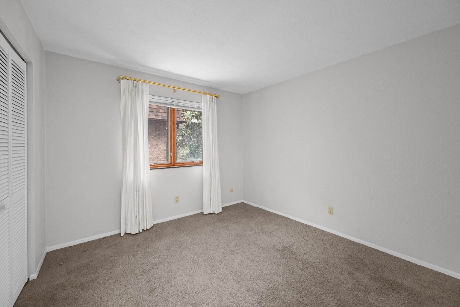 2501 26th Avenue Court, Rock Island, IL 61201